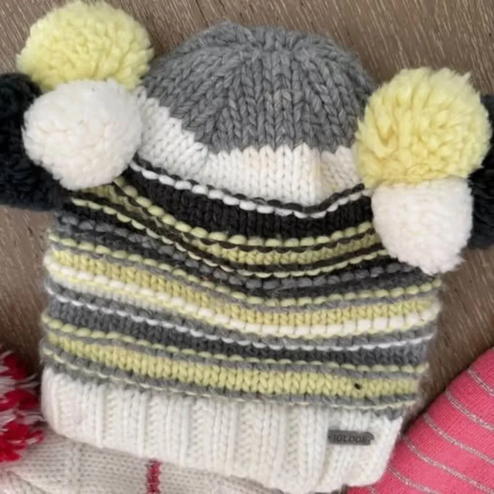 Lot of 3 Baby Toddler Girls Winter Hats Scheels Jupa Gerry Igloo Crochet 2T 4T 6
